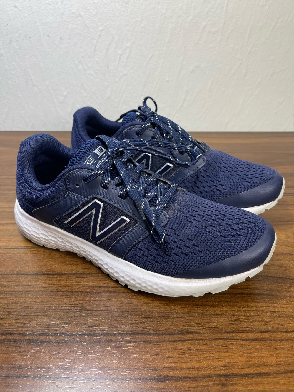 New Balance 520 Comfort Ride Women's 9.5 Running Shoes Navy Sneakers 245